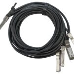 MikroTik 40 Gbps QSFP+ прекъсващ кабел към 4x10G SFP+