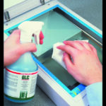 Препарат за почистване на стъкло