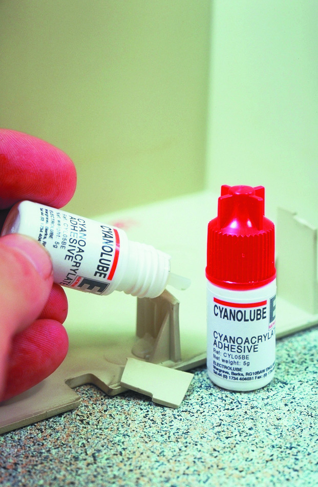 ael_cyl05be_0056 Цианолуб лепило - Image 1