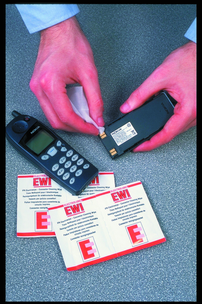 ael_ewi100_0081 Изопропилови кърпички за почистване на контакти - Image 1