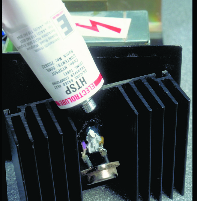 ael_htsp50t_0104 Силиконова топлоотвеждаща паста плюс - Image 1