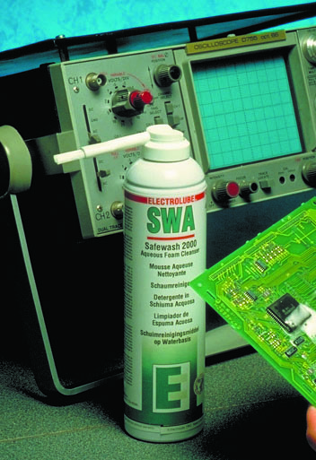 ael_swa400h_0153 Пенообразен разтвор на водна основа за почистване и изплакване на електроника, аерозол - Image 1